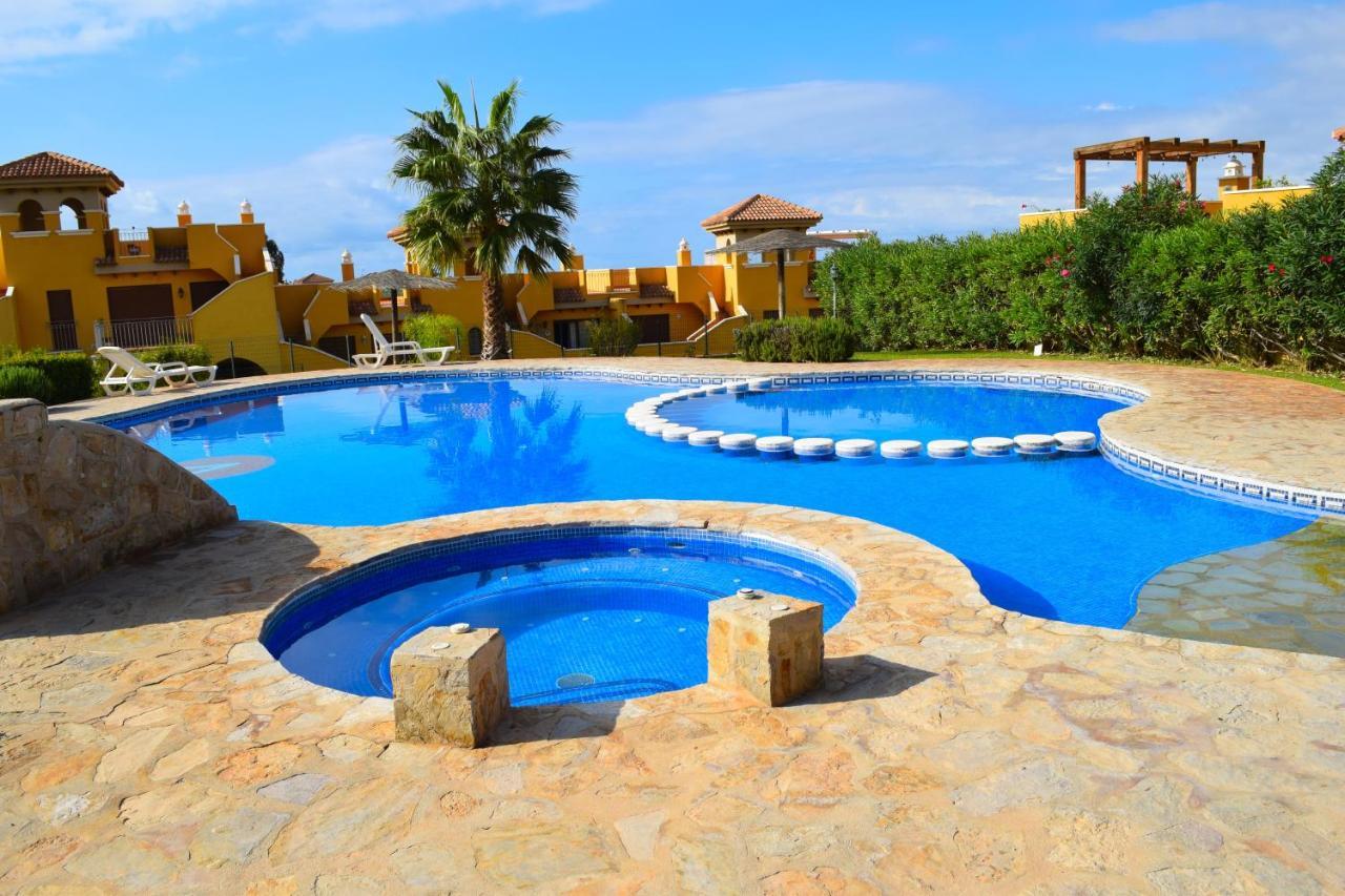 Apartamento Con Hermoso Jardin Y Ac Ісла-Плана Екстер'єр фото
